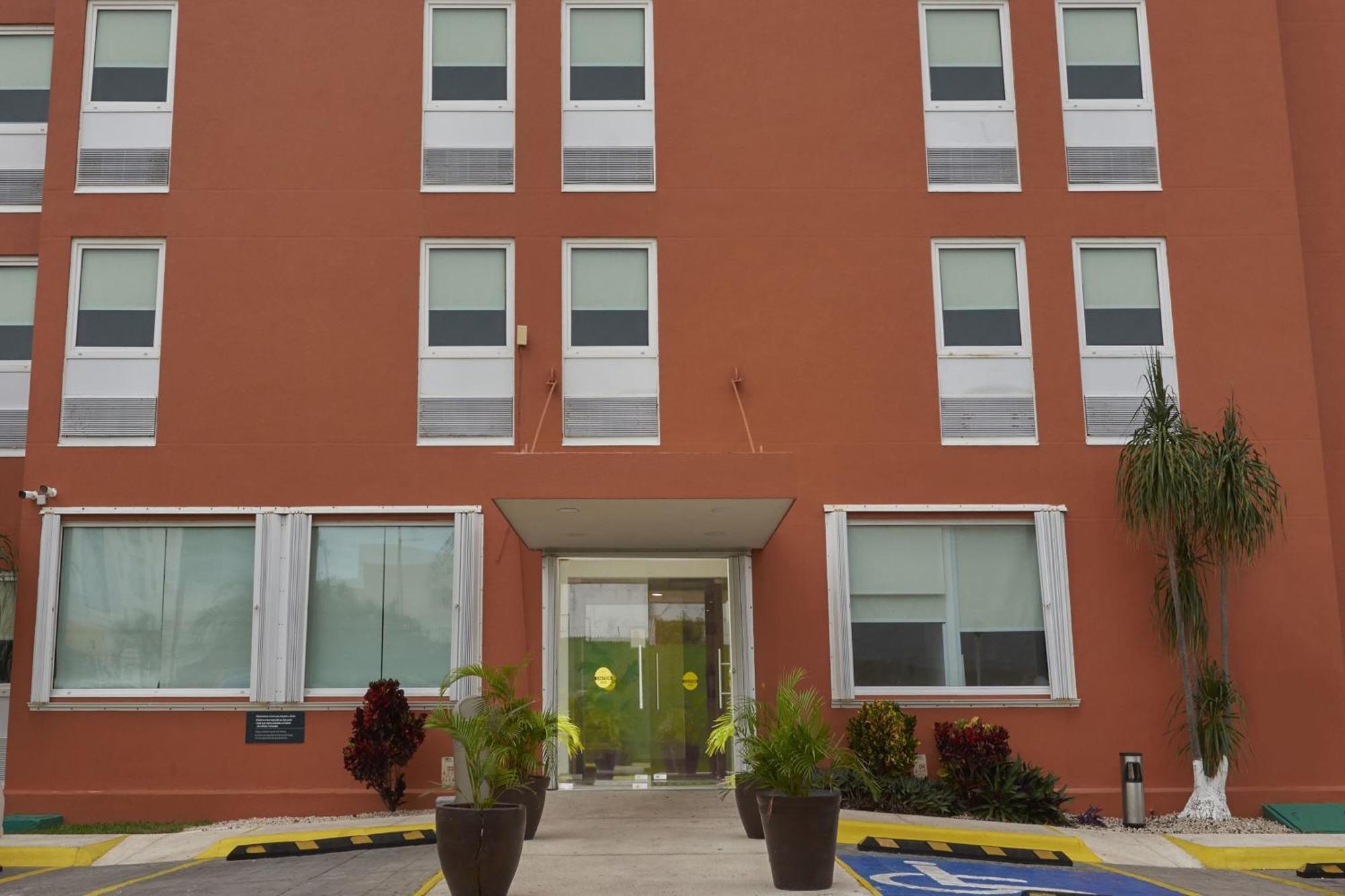 City Express Junior By Marriott Cancún Eksteriør bilde