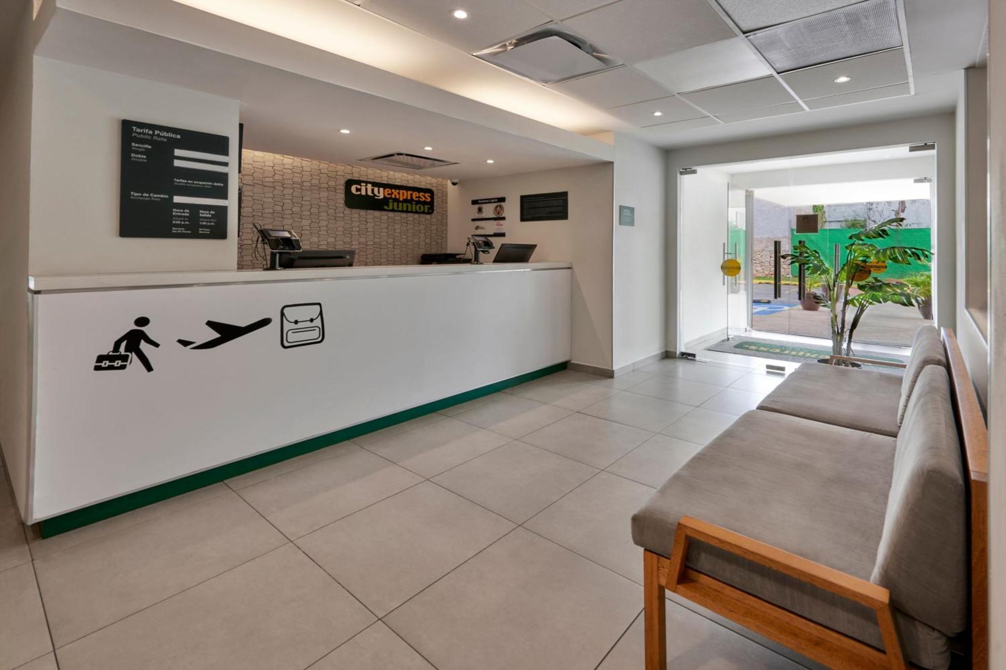 City Express Junior By Marriott Cancún Eksteriør bilde